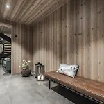 Nyork Chalet, * ヘムセダール